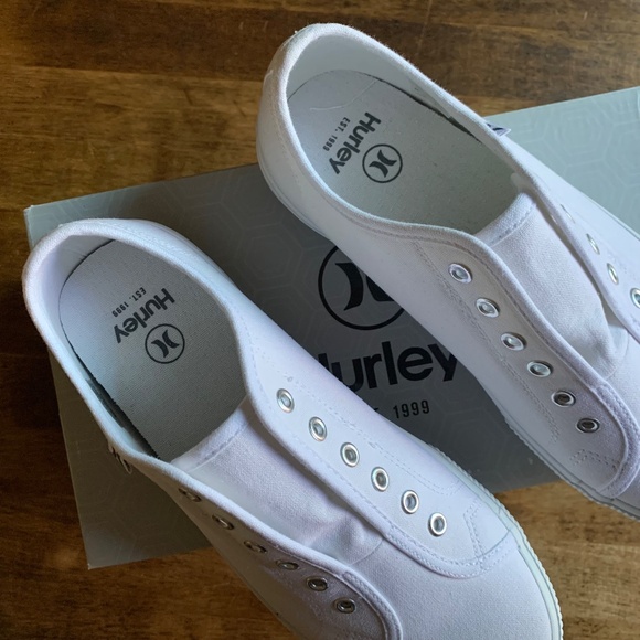 Hurley "Chloe" Slip On Tennis Shoes - Picture 4 of 4